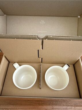 Fable for the Jilly Box mugs (2) new